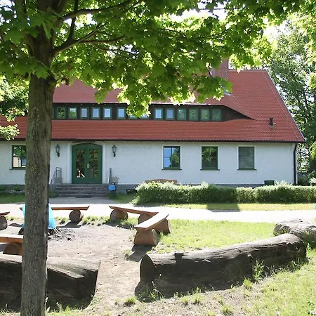 Djh Hostel *