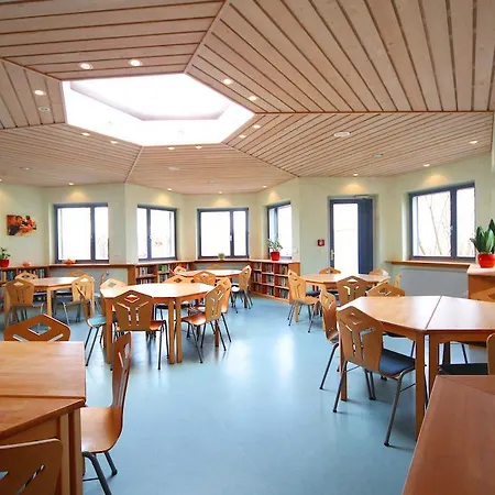 Hostel Djh *