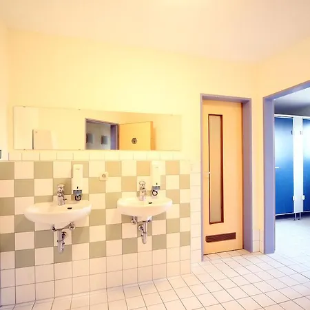 Hostel Djh