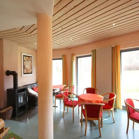 Hostel Djh *